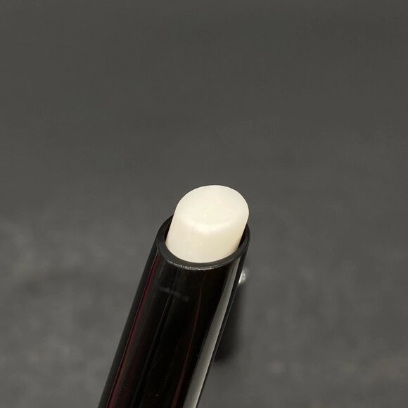 MAC Prep + Prime Lip Primer, 0.05 OZ - Picture 5 of 6